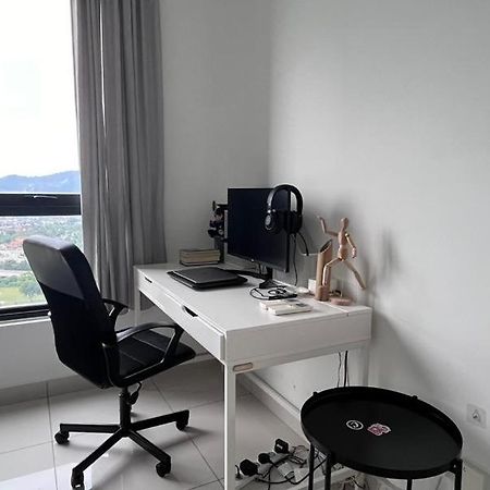 Fully Furnished Studio Unit. Sungai Buloh Exterior foto